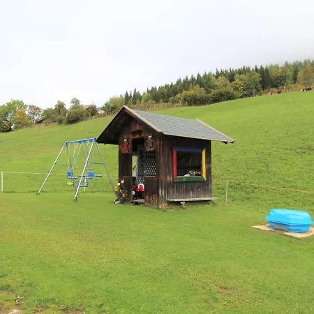 Dom wakacyjny In Near Slopes *